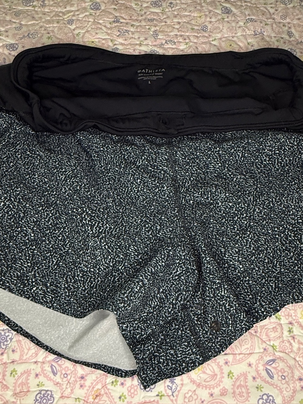Athleta Black Speckled Women's Performance Shorts Sz lg pre owned